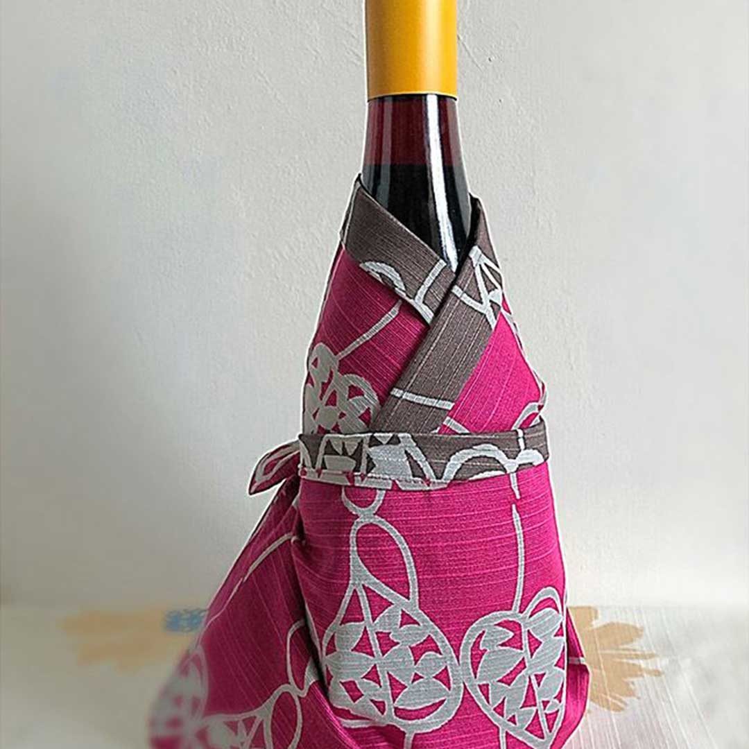 Zoom Culture Series: Japanese Wrapping with Yoshie Kumagai
